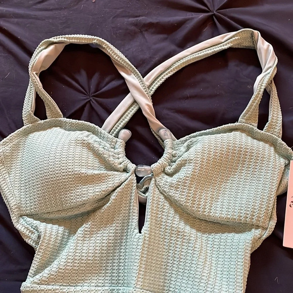 NWT BECCA Mineral Line In The Sand One-piece Swimsuit Size Small - Picture 3 of 8